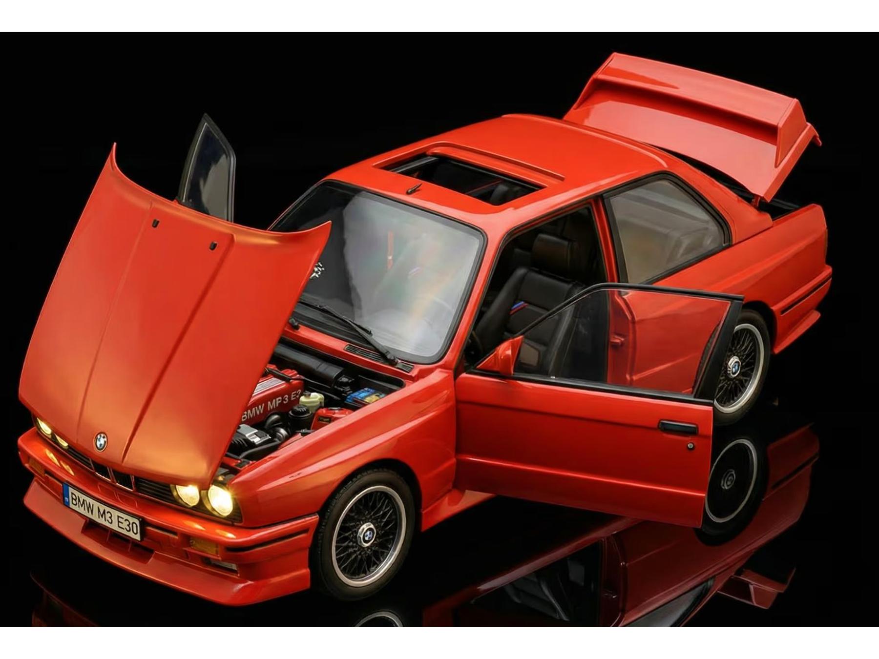 Ixo Collections IXC.BMW.R.FK: Car scale model kit 1/8 scale - BMW